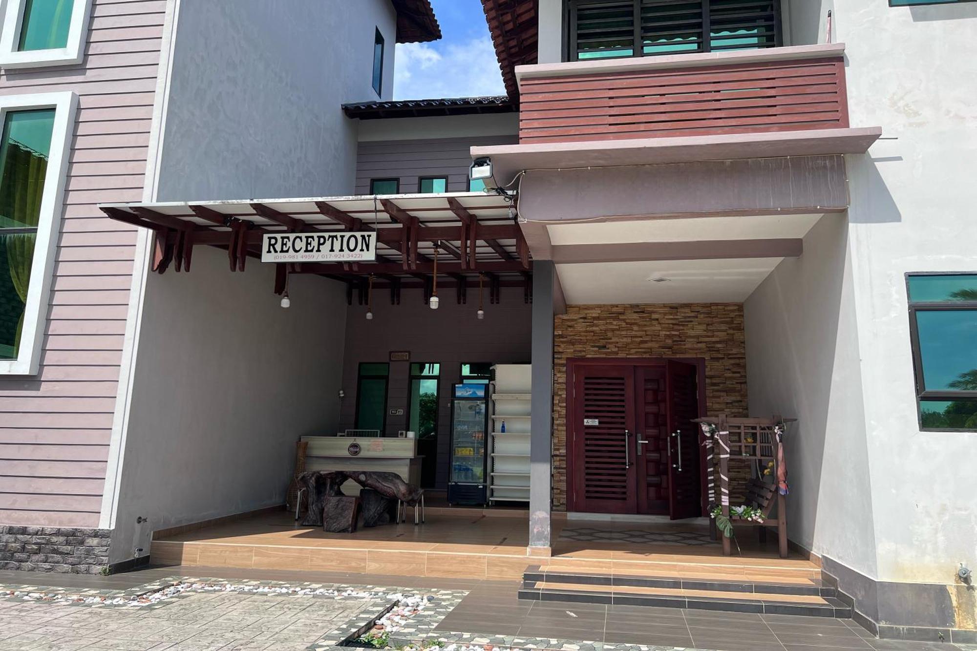 Nurbayu Chalet, Kemaman Kuantan Ngoại thất bức ảnh
