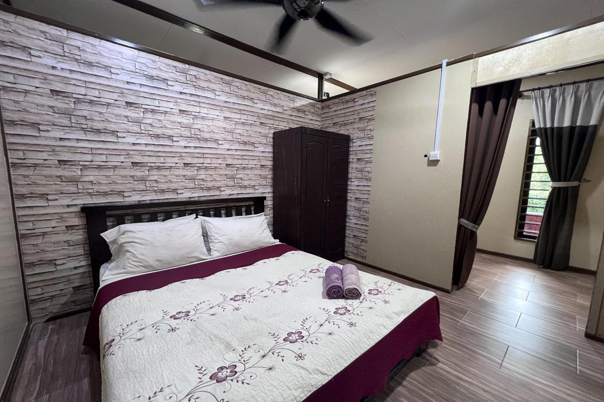 Nurbayu Chalet, Kemaman Kuantan Ngoại thất bức ảnh