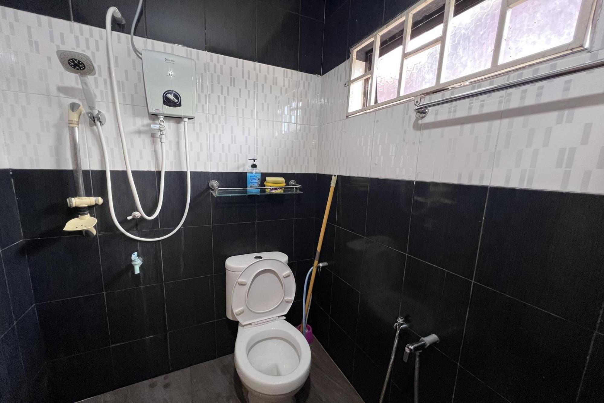 Nurbayu Chalet, Kemaman Kuantan Ngoại thất bức ảnh