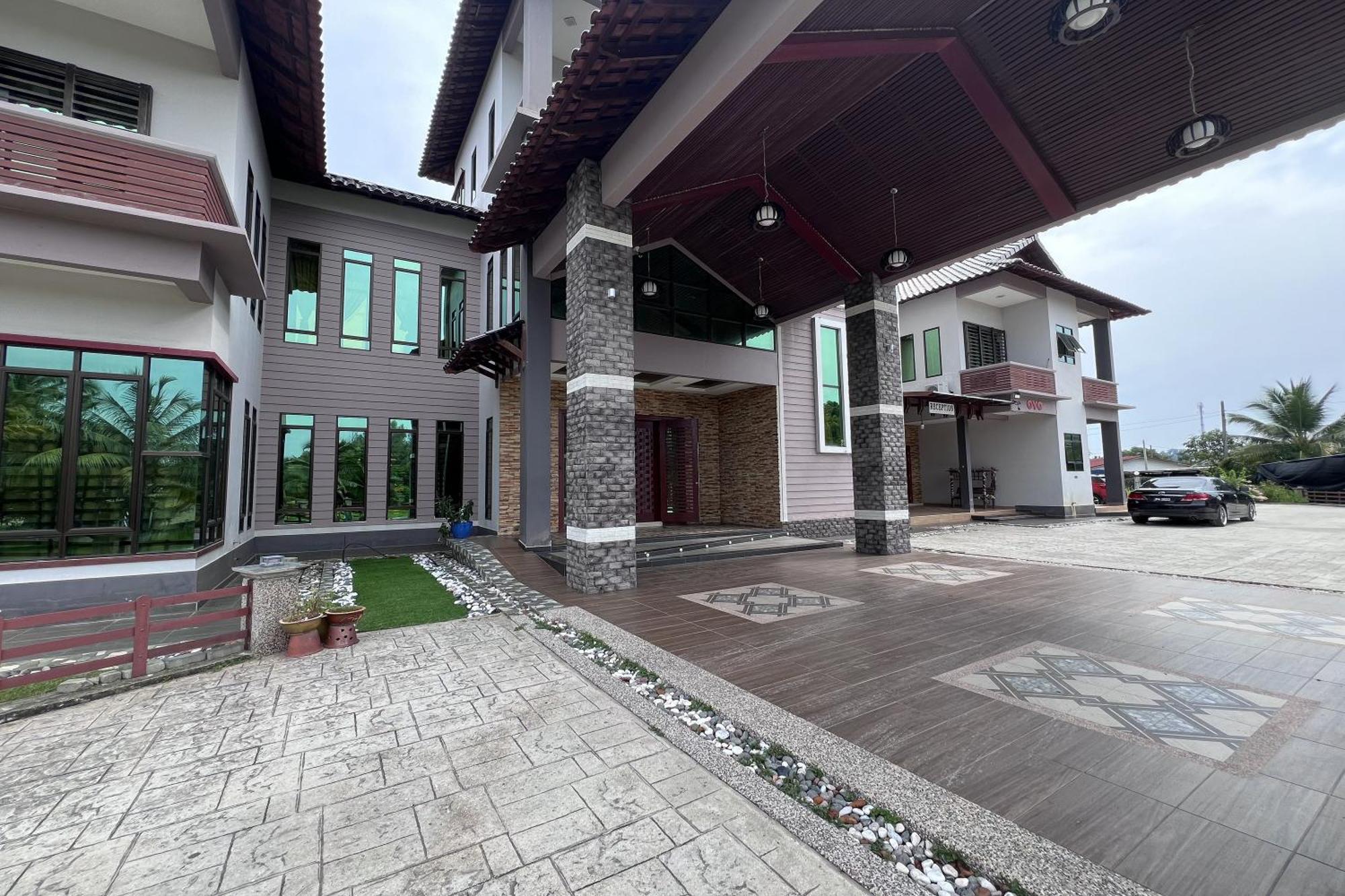 Nurbayu Chalet, Kemaman Kuantan Ngoại thất bức ảnh